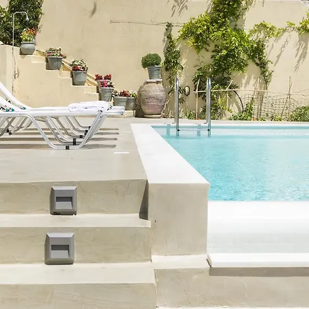 Sandy & Sofia * קאטליוס